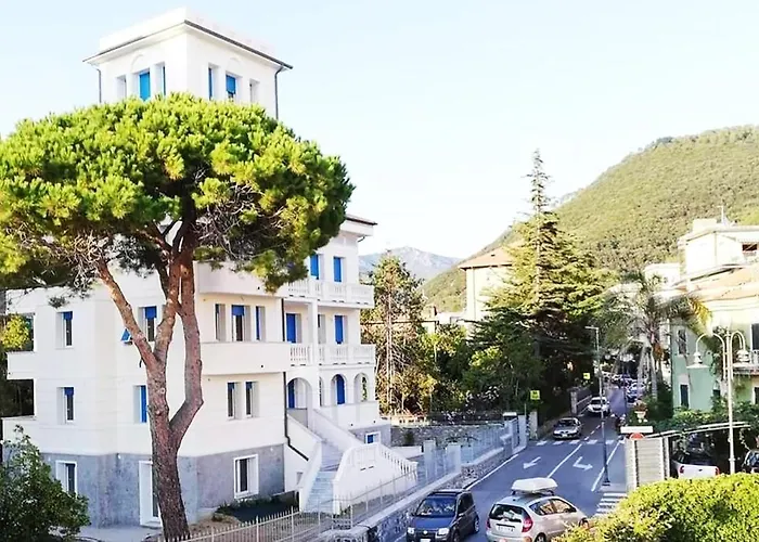 Villa Schiaffino Appartamento Al Primo Piano